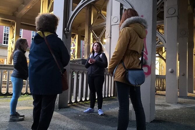 Newcastle True Crime Walking Tour - Long Stairs: The Alley Route to the River