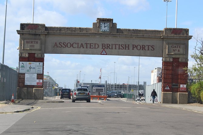One Way or Round Trip Private Transfer from London to Southampton Cruise Port - Central London to Southampton, door to terminal without the guessing game