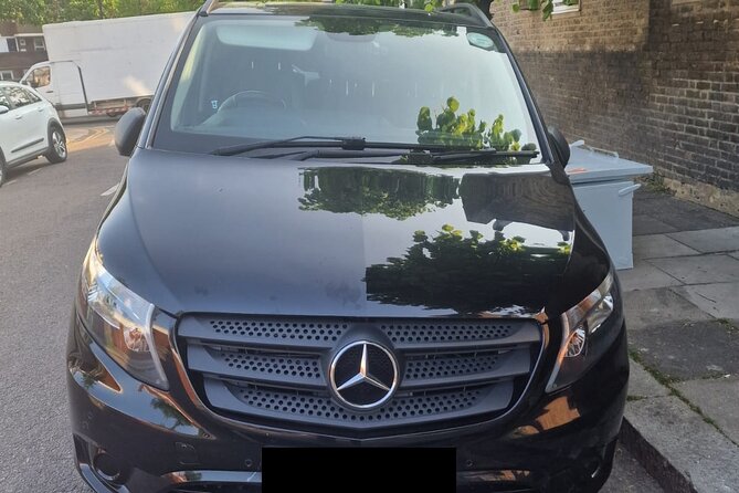 One Way Taxi Transfer from Heathrow Airport to London - Heathrow Meet-and-Greet That Starts Inside, Not Outside