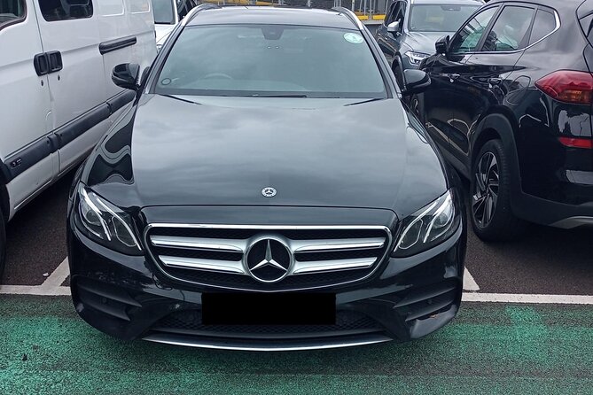 One Way Taxi Transfer from London to Heathrow Airport - Price and Value for Up to 3 People