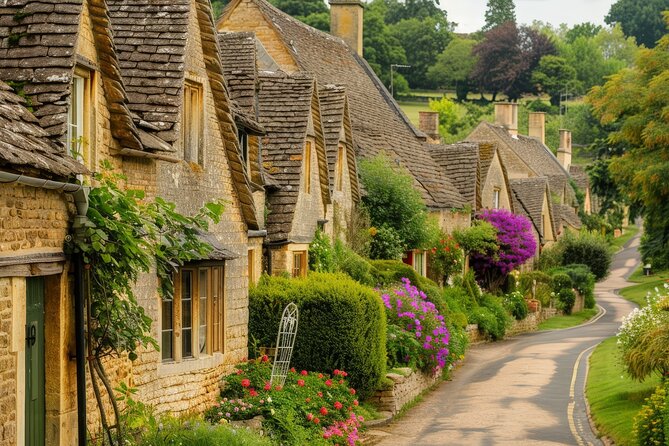 Our Famous North Cotswold Tour - Broadway: the classic stop with a bit more breathing room