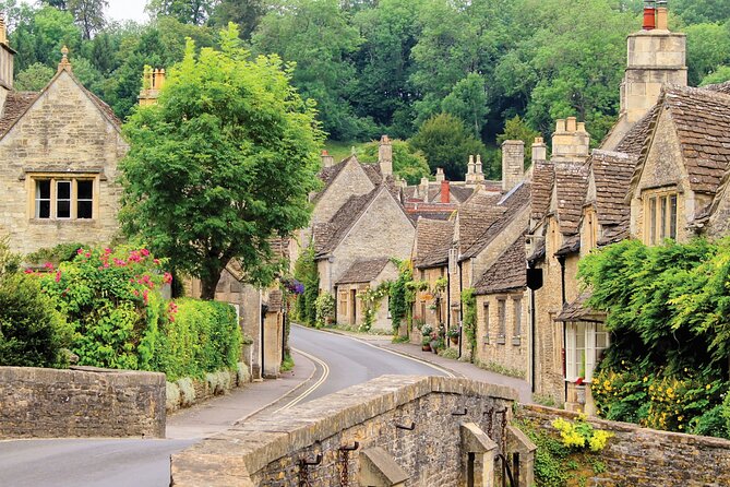 Oxford and Cotswold Small-Group Tour from Bristol - Oxford on your terms: walking time, college precinct sights, and the Ashmolean option