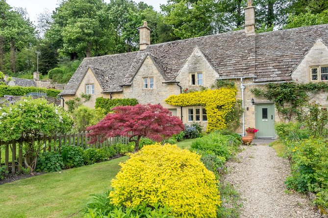 Oxford and Traditional Cotswolds Villages Small-Group Day Tour from London - The Story Factor: Why the Driver-Guide Portion Matters