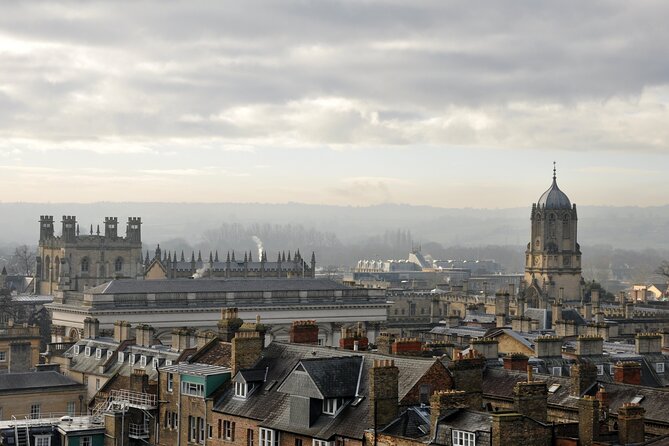 Oxford: Official CS Lewis and JRR Tolkien Walking Tour - Bodleian Library and the Weston Library Connection