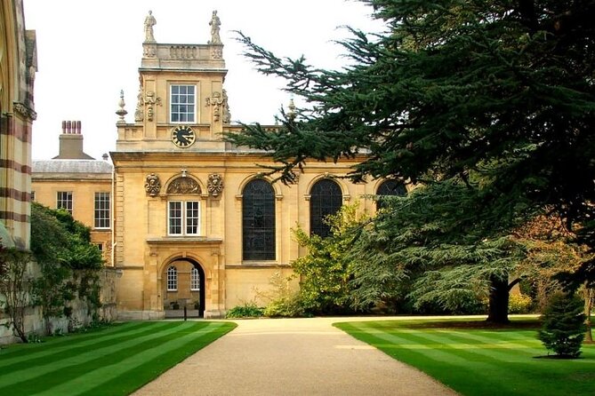 Oxford Official University & City Tour - Oxford University Church and a Saxon tower: medieval history right on the route