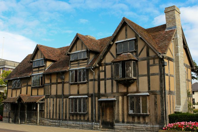 Oxford, Stratford, Cotswolds & Warwick Castle Tour from London - Cotswolds Drive-Through Views: Pretty Windows, Limited Time to Explore