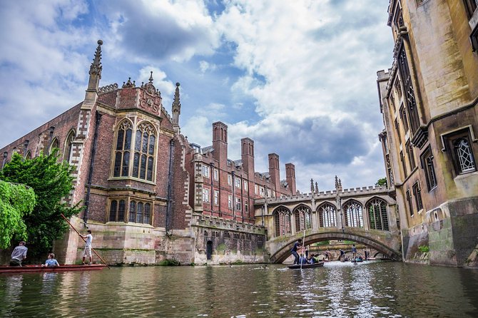 Oxford, Stratford-upon-Avon and Warwick Castle on Boxing Day - Oxford on Foot: Colleges, Courtyards, and the Bodleian Vibe