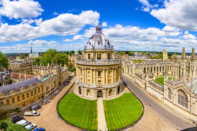 Oxford, Windsor and Eton - Day Tour from Brighton - Oxford guided walk: university landmarks, student stories, and film spots