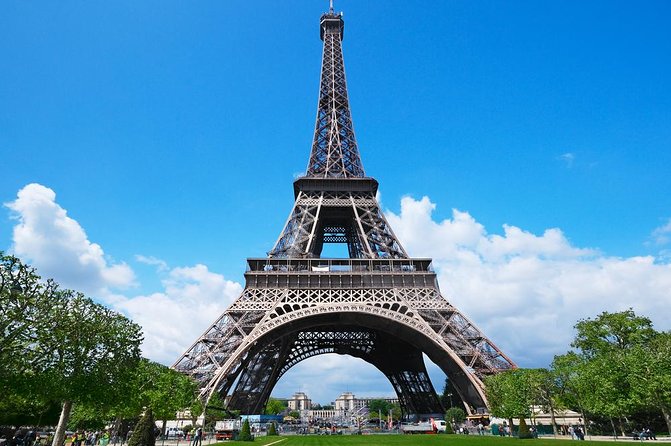 Paris by Rail with Sightseeing Bus and River Cruise - Seine River Cruise Views From Port de la Bourdonnais