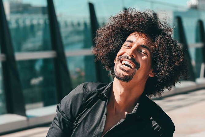Photoshoot in London with Professional Photographer - What the photoshoot feels like, and how posing gets handled