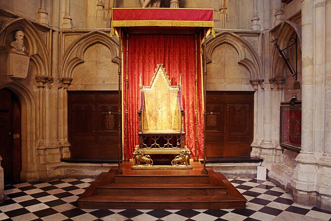 Priority Access Westminster Abbey Tour with a Professional Guide - Inside Westminster Abbey: what the guided route actually covers