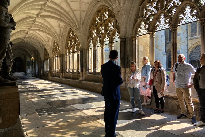 Priority Access Westminster Abbey Tour with a Professional Guide - Who should book this tour, and who might not