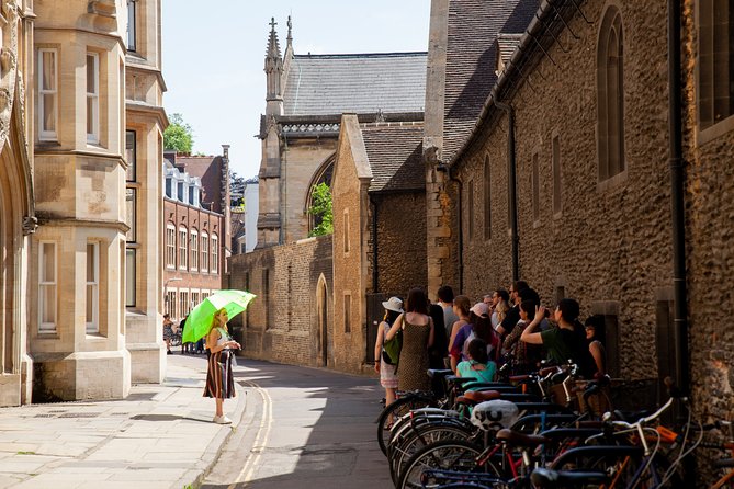 Private 2-Hour Cambridge Walking Tour With University Alumni Guide - Photo timing, foot pace, and smart planning for 2 hours