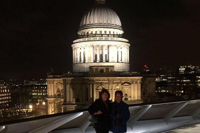 Private 2-Hour Night Tour of London in an Iconic Black Cab - Southwark Anglican Cathedral: Quiet History, Right in the Route