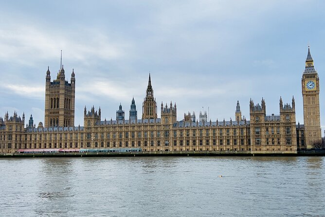 Private 5-Hour London Tour with Pickup – Explore Iconic Landmarks - Skipping the Tube, sitting in comfort, and actually using your sightseeing time