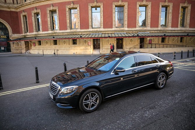 Private Arrival Transfer: Heathrow Airport to Central London - The meet-and-greet, how it works when you land