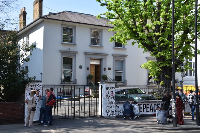 Private Beatles Taxi Tour of London - Saint Anne’s Court and Trident Studios: your studio-time stop