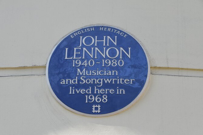 Private Beatles Taxi Tour of London - Abbey Road crossing: the stop built for one perfect photo