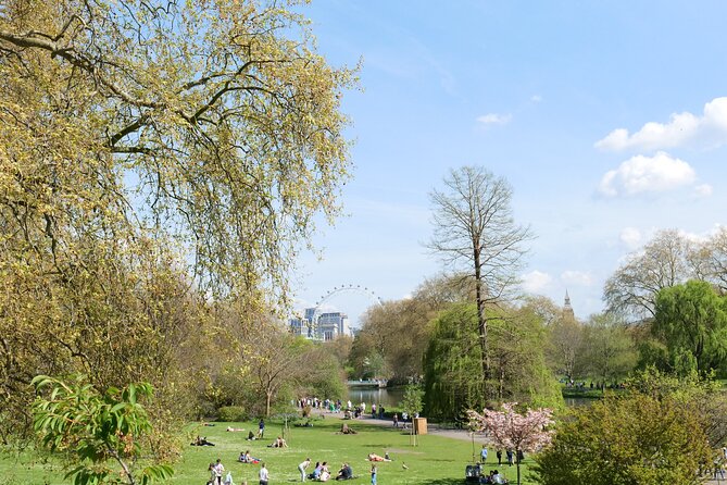 Private Bike or eBike Gold Classic Tour London - Trafalgar Square and Covent Garden: central landmarks without the long lines
