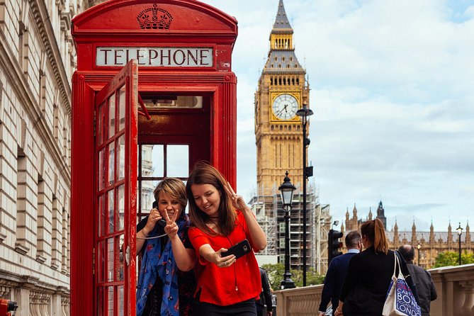 Private City Kickstart Tour: London - Whitehall at Horse Guards Parade and the Banqueting House