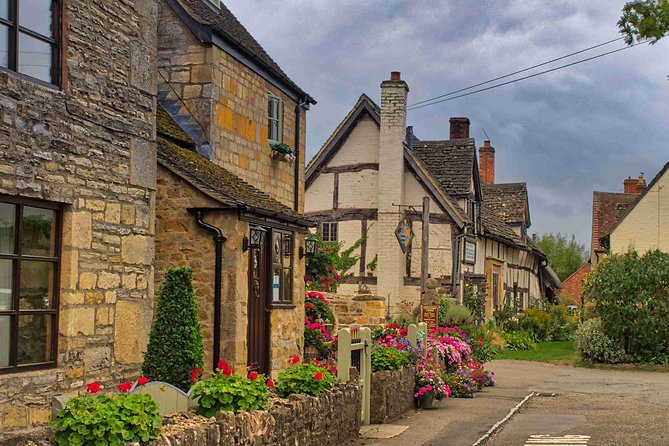Private Cotswolds and Stratford upon Avon - Pickup at 8:30 am and how the door-to-door plan works