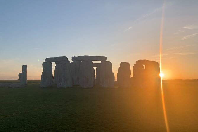 Private Day Tour to Stonehenge and Glastonbury - Stop 2: Glastonbury Abbey ruins, ancient Britain plus Arthurian legend