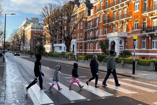 Private Day Tours in London - Pickup, walking versus driving, and how to stay comfortable
