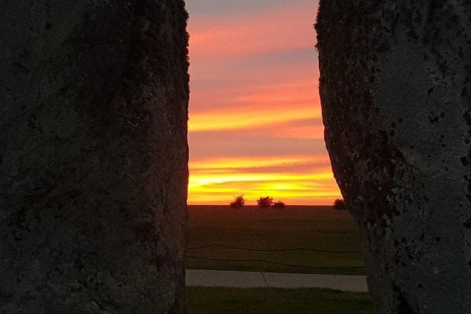 Private driver guided tour Stonehenge - Key highlights to plan around
