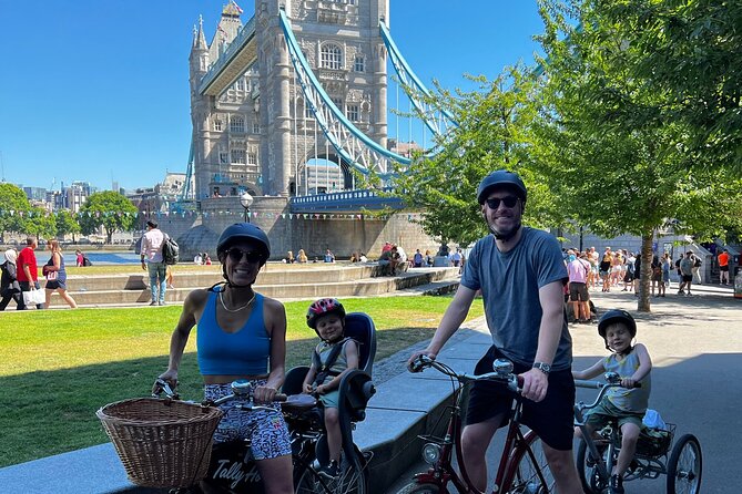 Private Family Bike Tour of London, fun for all ages! - Bikes, helmets, and comfort: what you are really paying for