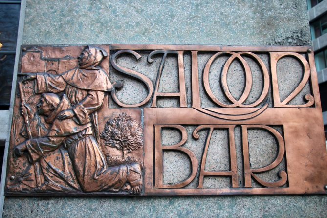 Private Group: Historical Pub Walking Tour of London - RAF legacy and the sound of Oranges and lemons