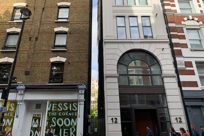 Private Guided Tour of Harry Potter Locations - English/ Italian - Ending near Trafalgar Square and wrapping with a strong finish