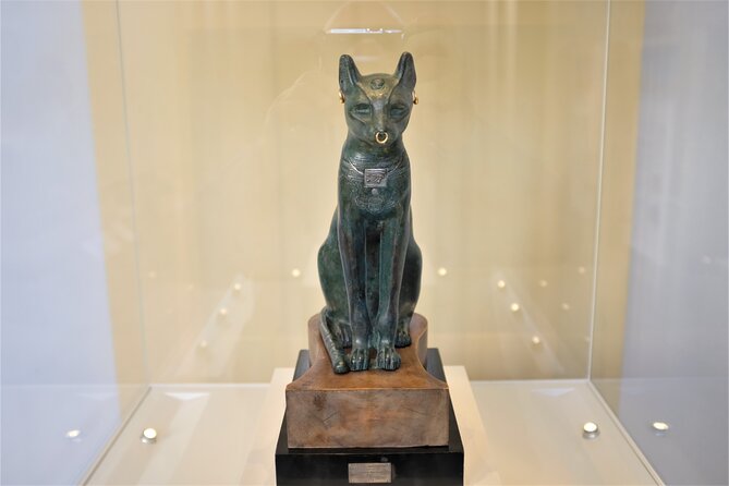 Private Guided Tour of the British Museum - Racing through Rome and its propaganda in glass