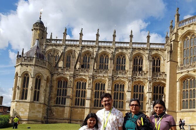 Private Guided Tour of Windsor Castle PLUS and History - Windsor Castle: 3 hours inside the largest, oldest occupied castle