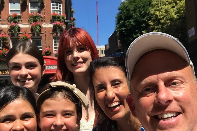 Private Guided Tour of Windsor Castle PLUS and History - The Thames Charters walk: wildlife, boats, and the Windsor-to-Eton divide