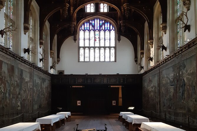 Private Guided Tour Secrets of the Six Wives Hampton Court Palace - The stories people remember, plus the small details that sell it