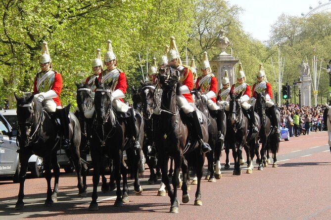 Private Layover Tour of London with Pickup from Heathrow Airport - Who this Heathrow layover London tour suits best