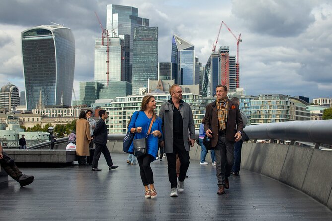 Private London Day Tour with a Local: Custom Highlights & Gems - How the Custom Questionnaire Changes Your London Walk