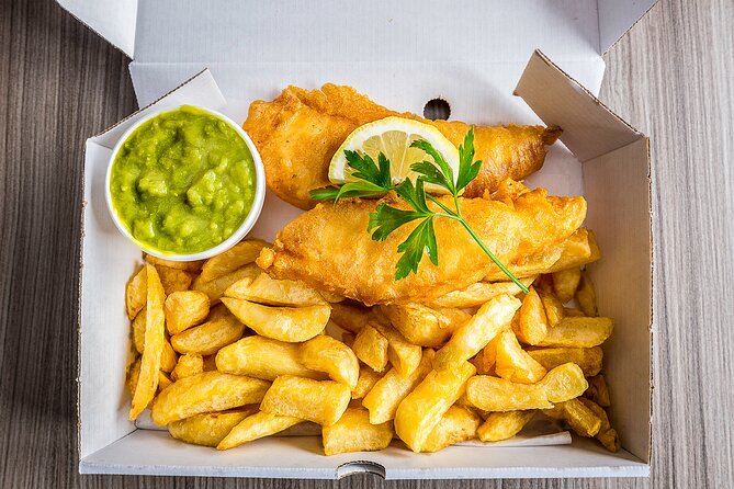 PRIVATE London Food Tours - Borough Market, Soho, East End - Soho and Chinatown Bites: Sausage Rolls, Bagels, and Dim Sum