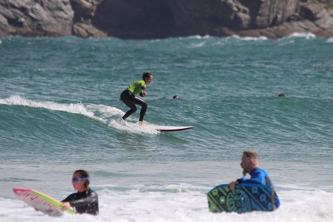Private One on One Surf Lesson in Newquay, for Beginners / Novice Surfers - Gear and Cold-Water Comfort: Wetsuit, Board, Boots, Gloves, and Showers