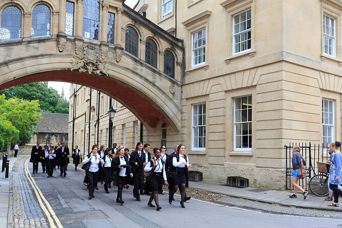 Private | Oxford University Walking Tour by Alumni™ & New College - Bodleian Library and Radcliffe Camera, symbols with real rules