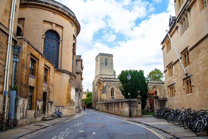 Private Oxford Walking Tour With University Alumni Guide - Price and Value: Why $104.17 Can Make Sense