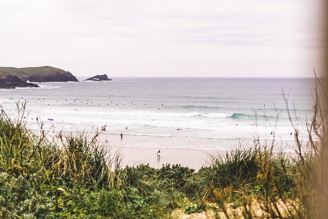 Private Surfing Lesson - Instructors who tailor feedback, including for anxious first-timers