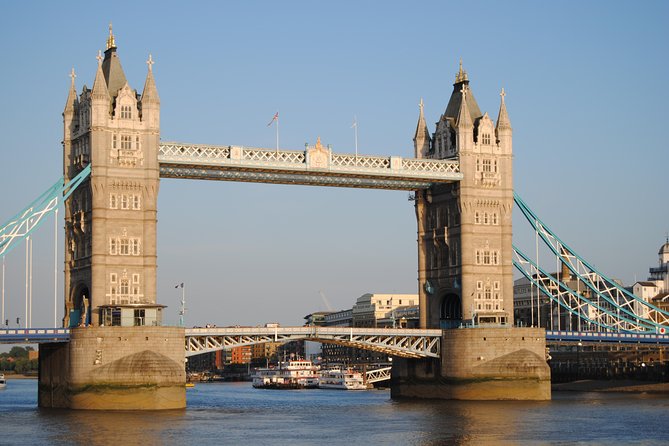 Private Tour: Chauffeur-Driven Tour of London - Why a Chauffeur-Driven Half-Day Works in London