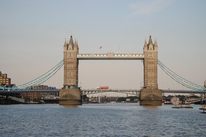 Private Tour: Chauffeur-Driven Tour of London - Car Comfort, Guide Quality, and Language Issues
