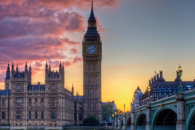 Private Tour : See 30+ Top London Sights! Fun Local Guide - Public transport and walking: make it easy on your feet