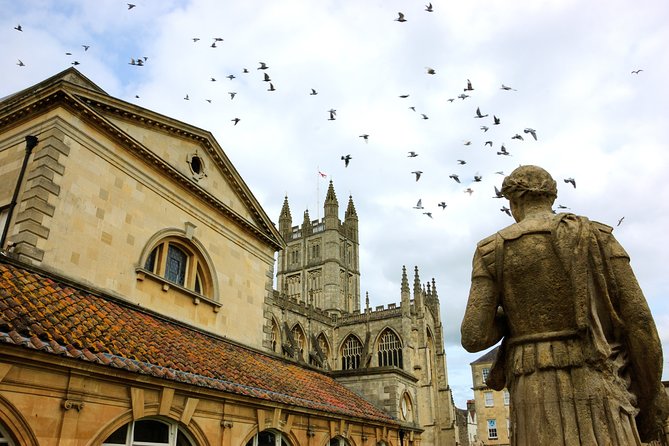Private Tour to Bath and Stonehenge - Bath beyond the museum: architecture and an easy self-led wander window