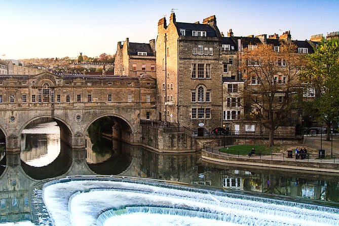 Private Tour to Stonehenge, Bath and The Cotswolds - Driving day logistics in comfort: pickup, van, and smart routing