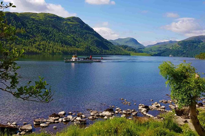Private Tour: Ultimate Full Day Scenic Tour visiting 10 Lakes - Lunch at Lakeside near Keswick: views and a real break