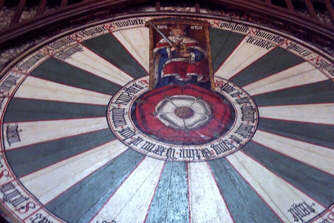 Private Tour Winchester - Winchester Cathedral in 15 minutes: Gothic drama with Anglo-Saxon roots