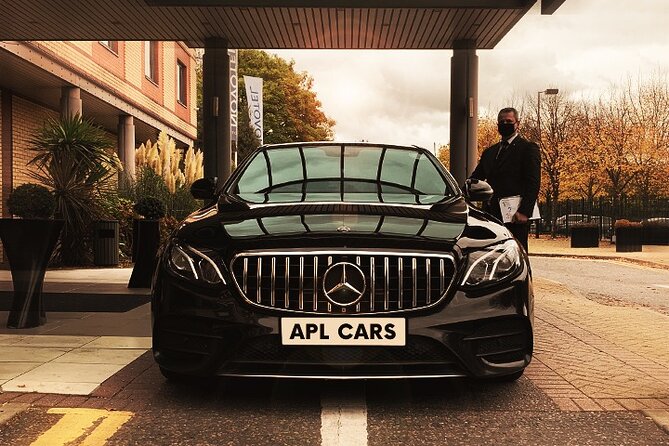 Private Transfer from Heathrow to Gatwick Airport - Price for a Group of Up to 3: Is It Worth It?
